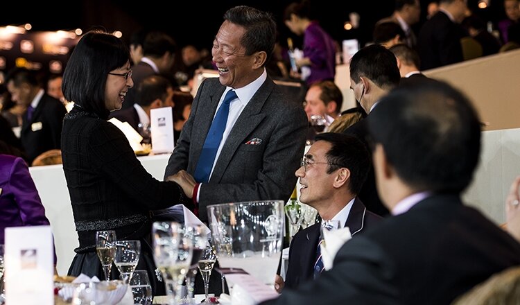 Masters Club - VIP Tables — Hospitality Masters Club Vip Tables (5) · English